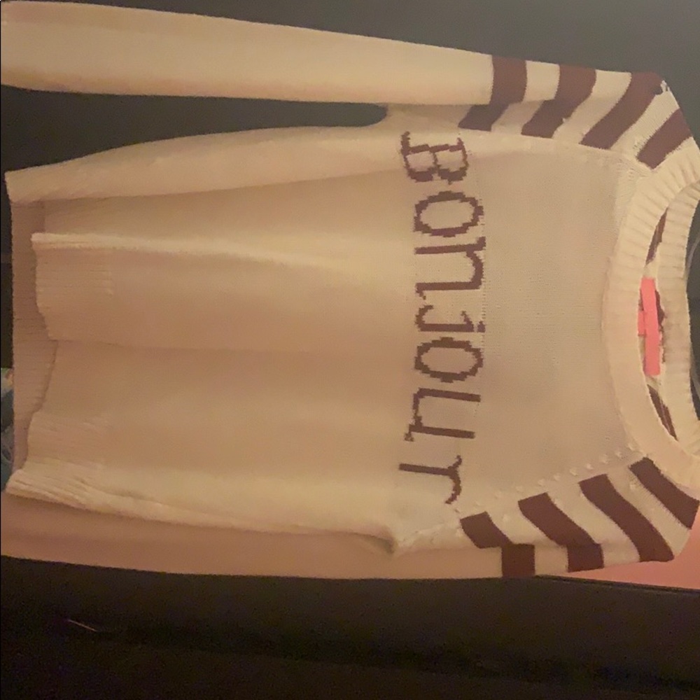 Long sleeve sweater